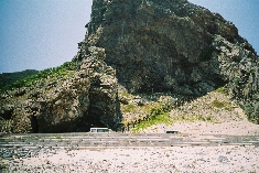 クマヤ洞窟